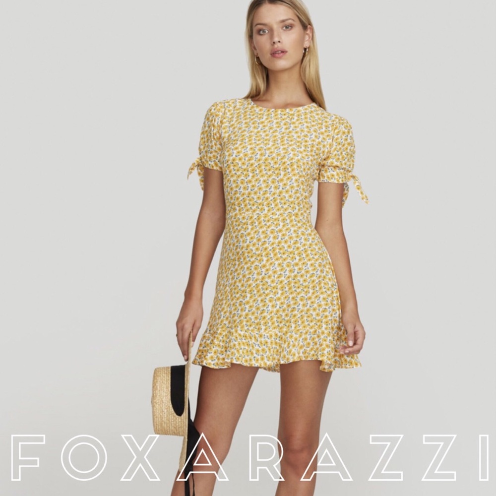 🌼Daphne Daisy Yellow Mini Dress Margeurite Floral - Picture 2 of 7